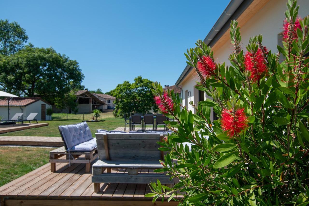 La Villa Face Au Lac Saramon Экстерьер фото