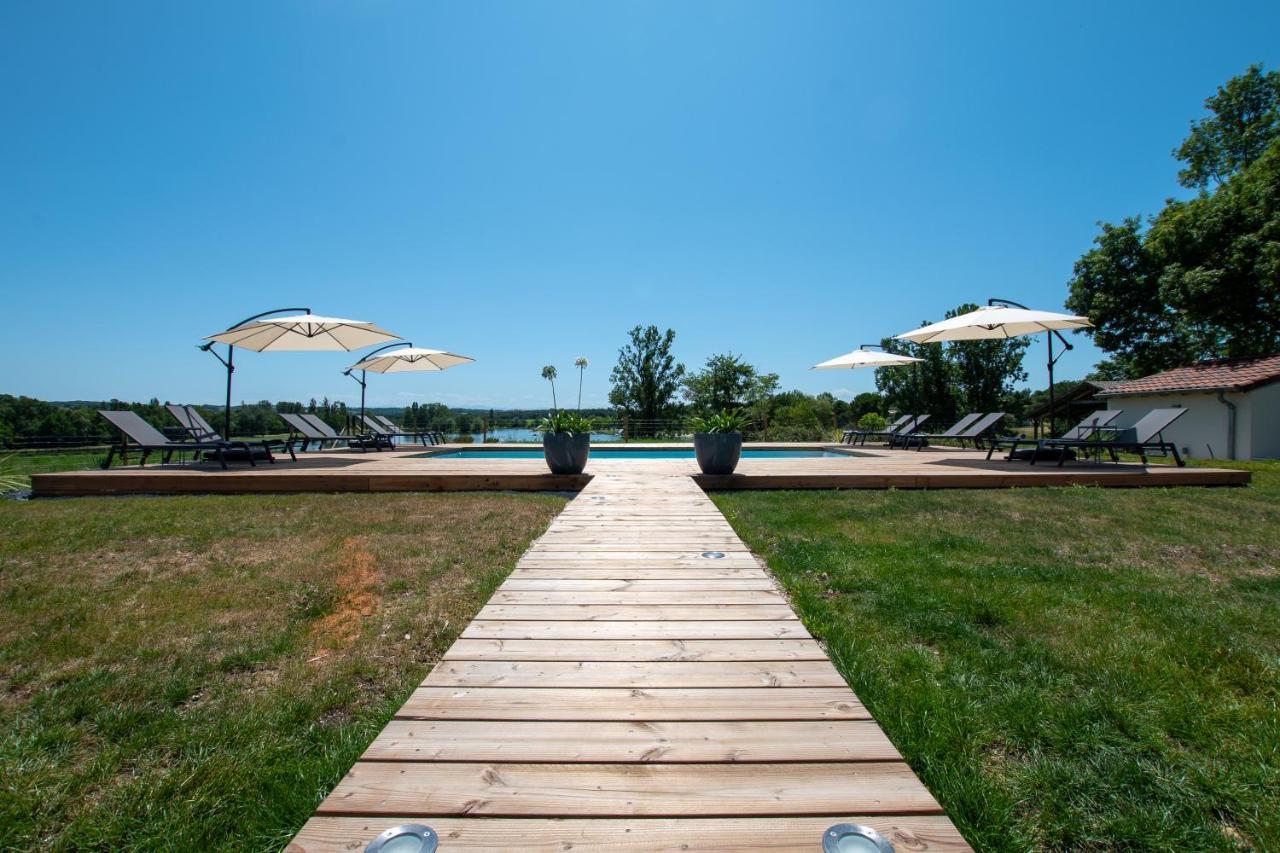 La Villa Face Au Lac Saramon Экстерьер фото